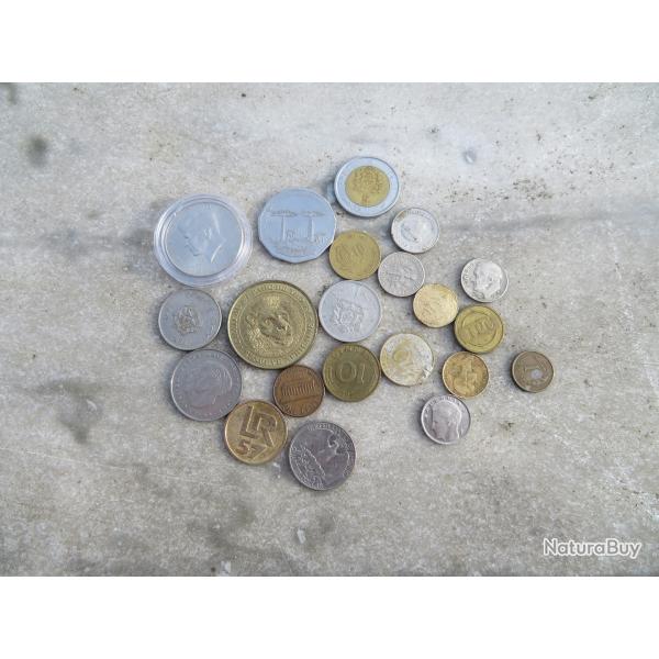 Numismatique - Lot de pi�ces �trang�re & France dont rare pi�ce coloris� Kennedy / Maryline Monroe