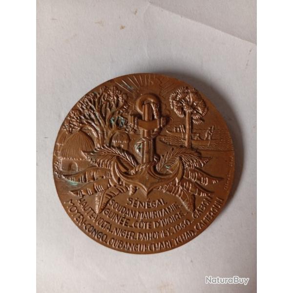 MEDAILLE BRONZE IVe Rpublique, Centenaire des troupes africaines, par Tschudin, 1957 Paris.