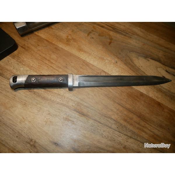 Ba�onnette Autrichienne STEYR 1888 modifi�e en poignard s�rement pour la premi�re guerre mondiale