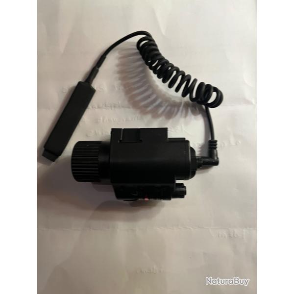 Pointeur laser � rayon rouge