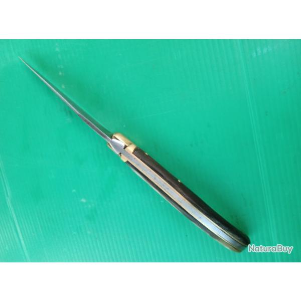 VERITABLE LAGUIOLE 74 ST - JOANIS - THIERS  A MOUCHE VIPERINE  .