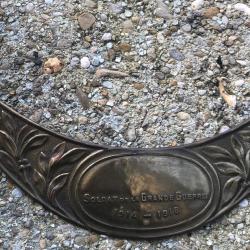 PLAQUE SOLDAT DE LA GRANDE GUERRE 1914-1918 CASQUE ADRIAN 1915 WW1 poilu