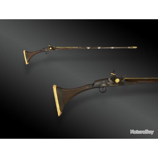 FUSIL A SILEX MUKHALA damasquin d'or, dat 1856 et sign Maroc XIXme sicle