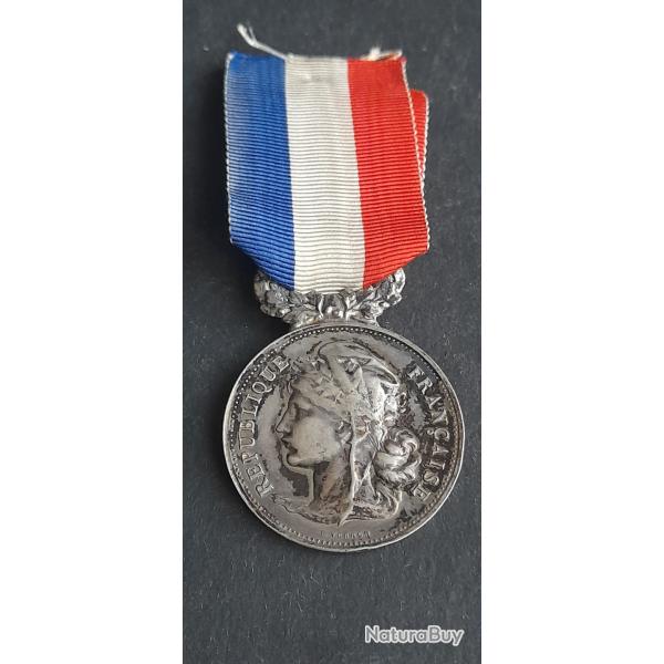 MEDAILLE SAUVETEUR DE L OISE ARGENT