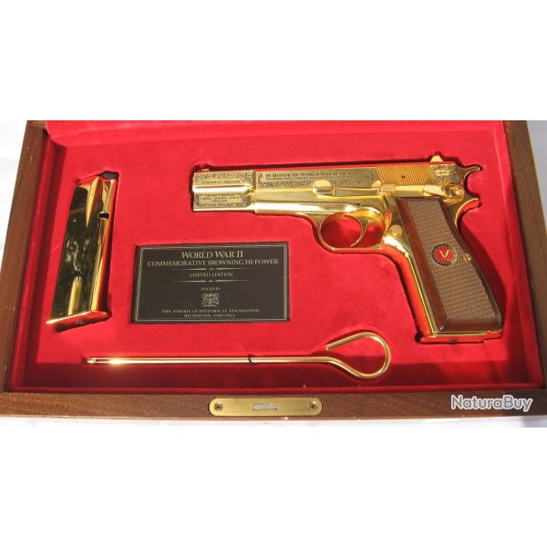 pistolet BROWNING GP35 commmoratif unique en France !!! plaqu OR 24 Carats