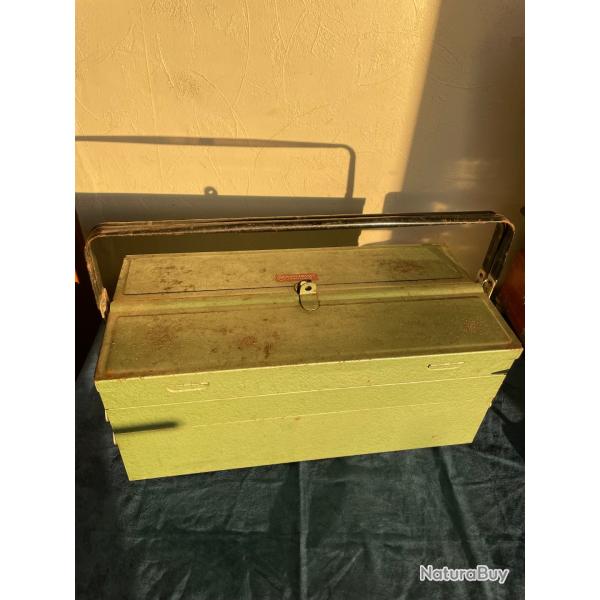 Ancienne caisse  outils Manufrance