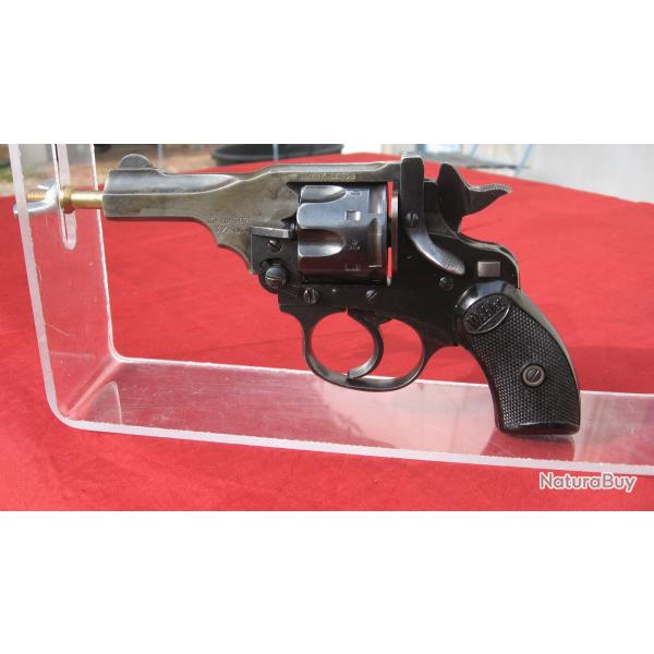 joli et rare revolver WEBLEY MK IV de la police Britanique  calibre 38 S& W