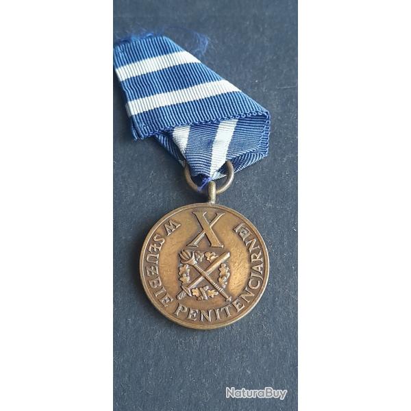 MEDAILLE SERVICE PENITENTIAIRE POLOGNE 4