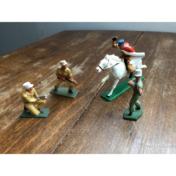 Starlux lot de 4 l�gionnaires