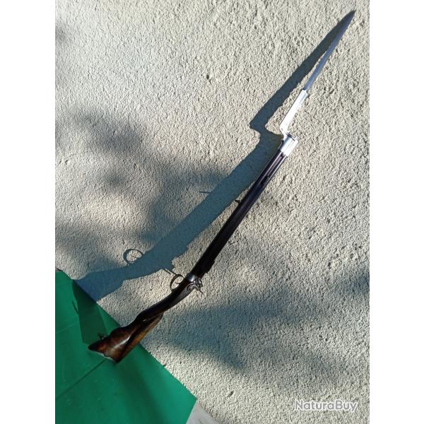 SUPERBE  SUPERPOSE  AVEC BAIONNETTE DU  19eme Sicle  .  CANON DAMAS . COMPLET .