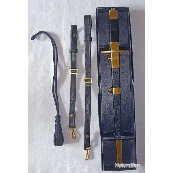 Dague sous officier Arm�e de l'Air vintage 1960