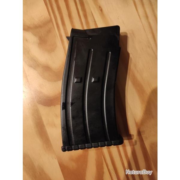 Chargeur 4 coups pour fusil type AR12 ou fusil  pompe, cal 12