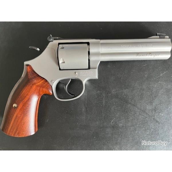 Revolver SMITH & WESSON 686 FRENCH TARGET srie limite 357 Magnum