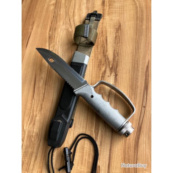 Couteau de survie Marto Brewer Explora gris