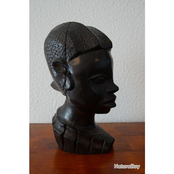 T�TE DE FEMME EN �B�NE