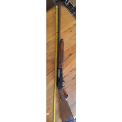 Fusil semi automatique calibre  12 / 76  STOEGER MODEL 2000 avec ses 4 chocs