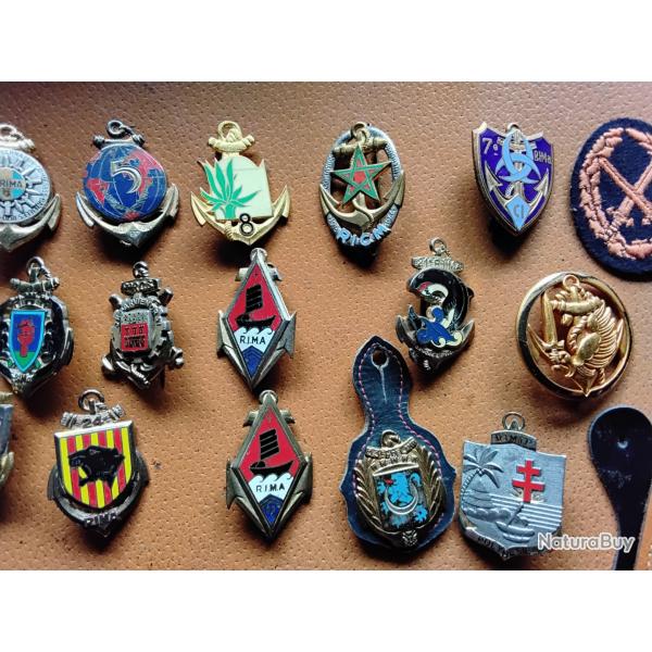 Insignes militaires divers