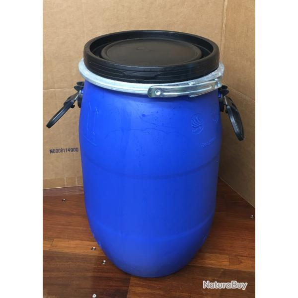 Bidon plastique 30 litres tonneau container croquettes chien chat graines volailles abreuvoir poules