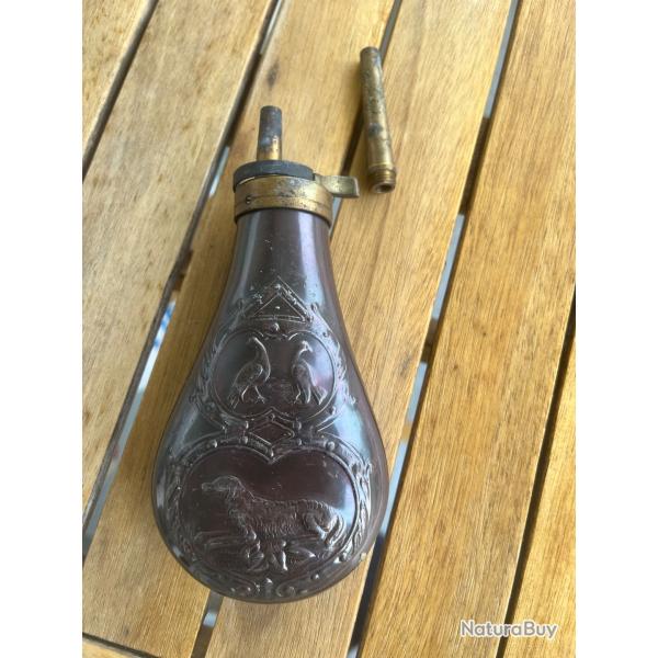 Poire poudre noire avec bec cal 36 et 44