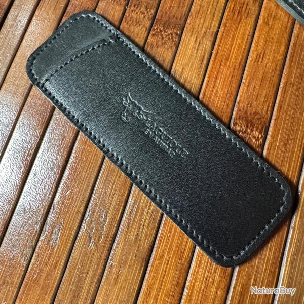 TUIS EN CUIR NOIR LISSE LAGUIOLE EN AUBRAC NEUF