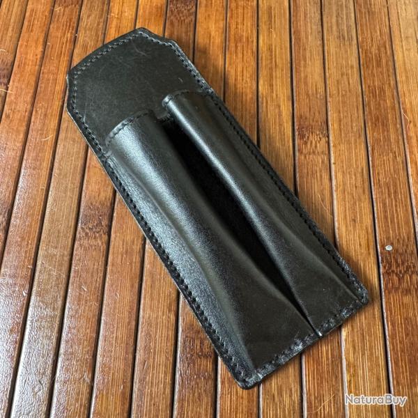 TUI EN CUIR ARTISANAL MAX CAPDEBARTHES COUTEAUX STYLOS