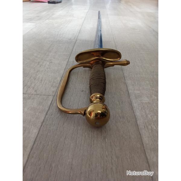 pe d' officier modle 1816 donn par le roi