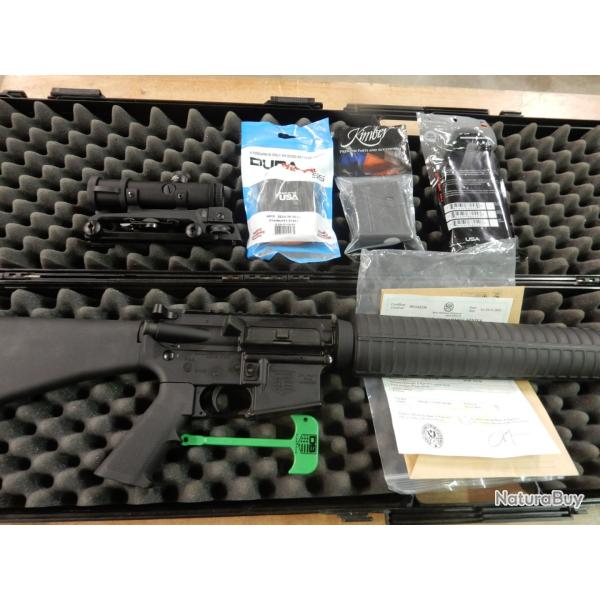 CARABINE DIAMONDBACKDB 15 CAL 223 REM + MALLETTE + LUNETTE + CHARGEURS OCCASION PARFAIT ETAT