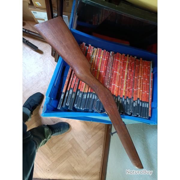 Crosse de petite carabine