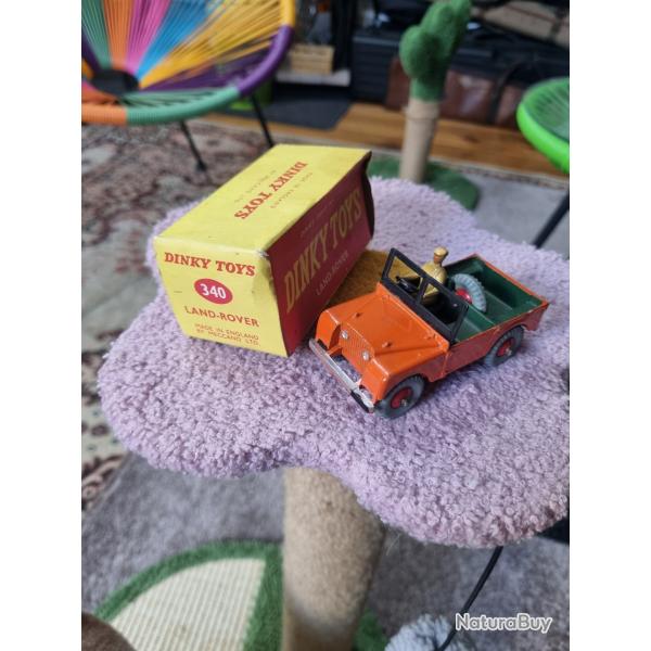 Voitures miniatures de collection.