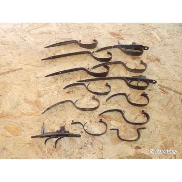 GROS LOT - pontet / sous garde de fusil  25.00 Euros !!!!!!!!!!!- VENDU PAR JEPERCUTE (GE289)