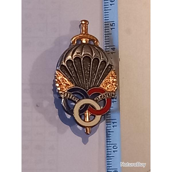 Insigne de la pr�paration militaire parachutiste - Drago. Paris