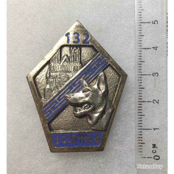 FRANCE INFANTERIE Insigne�132� G.C.A.T Groupe Cynophile de l' Arm�e Terre ��1 CONTRE 8��?�mail 3 arr