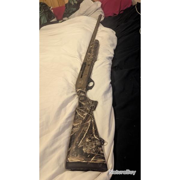 Fusil semi automatique 12/76 ege arms