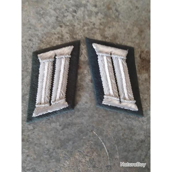 PAIRE DE PATTES DE COL D OFFICIER WH INFANTERIE ,MODELE 1943
