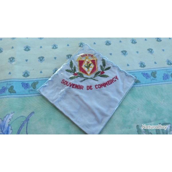 MOUCHOIR SOUVENIR COMMERCY / 8 RA ARTILLERIE? ANCIEN