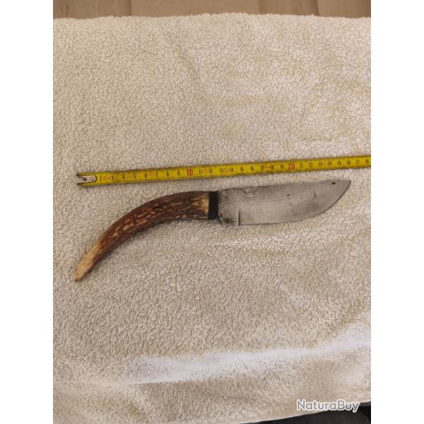 Couteau artisanal bois de cerf