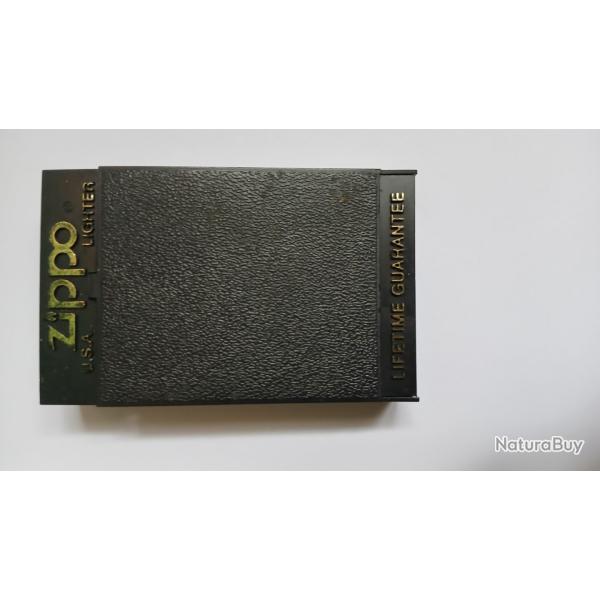 Briquet Zippo (D)