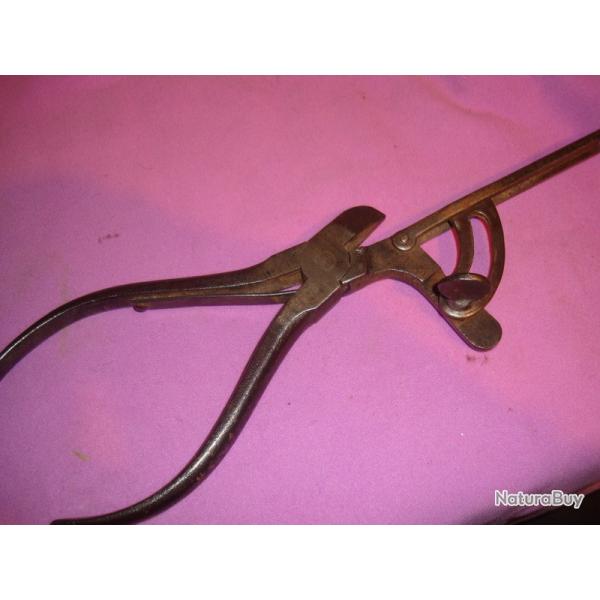 PINCE ALLEMANDE DE 14  DU 115em.R.H.3