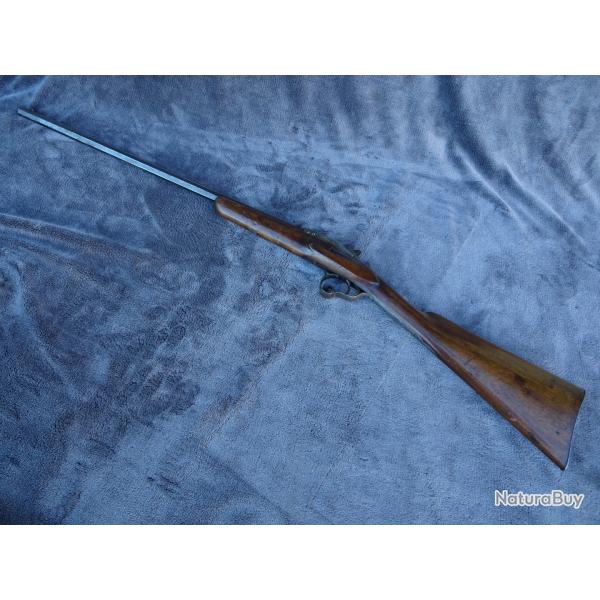 Belle petite carabine syst�me warnant en 9 mm