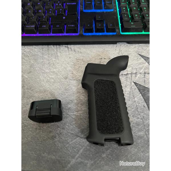 Poign�e Magpul MOE Super Grip Origine Schmeisser S9 S4F AR9 AR15 AR10