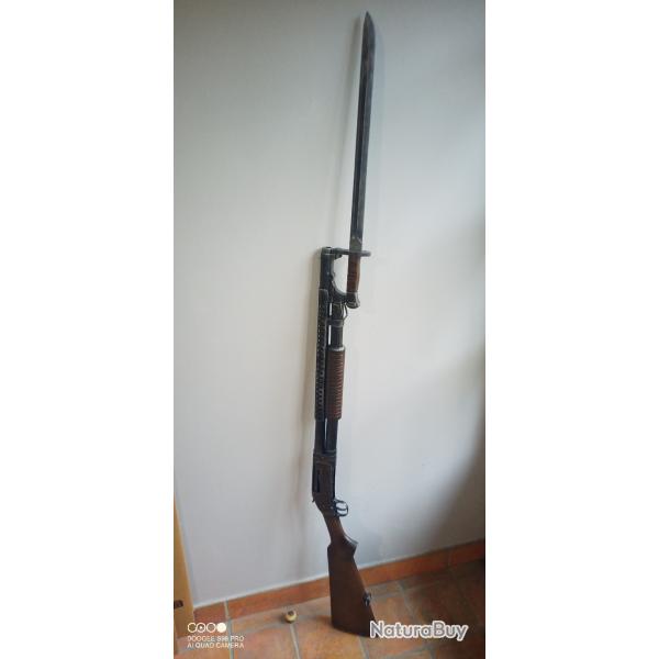 replique de trench gun manoeuvrable avec marquages