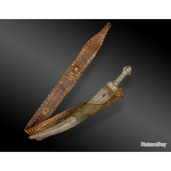 POIGNARD dit Jambiya avec sa ceinture Oman, Arabie Saoudite XIX�me si�cle