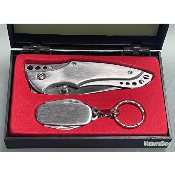 COFFRET COUTEAU AVEC PORTE CLE