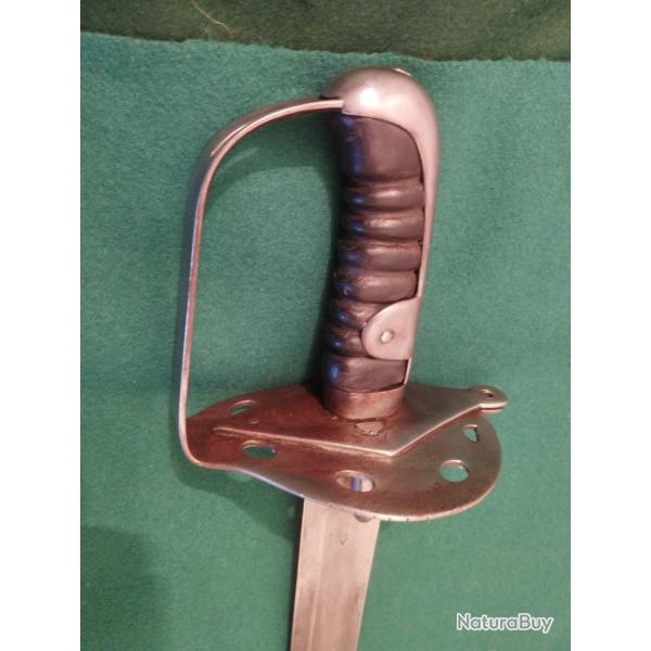 Epe de cavalerie lourde  Anglaise  modele de 1796 signe par Woolley & C.