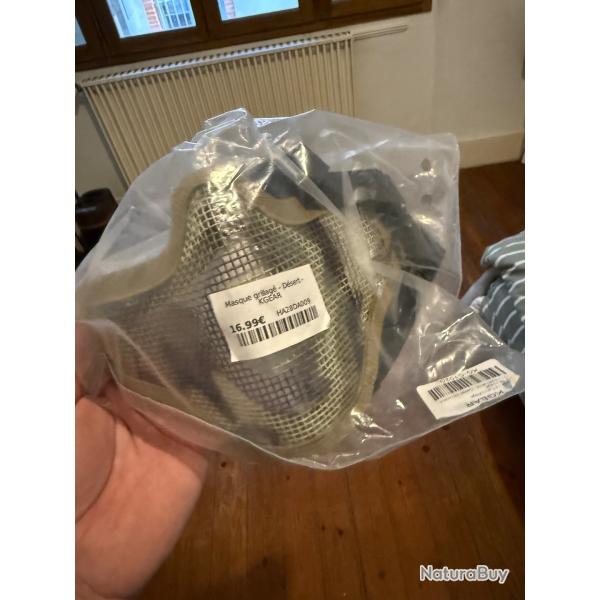 Masque grillag� dur Kgear