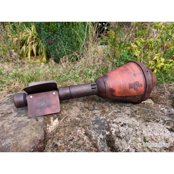 replique de roquette de panzerfasut demontable