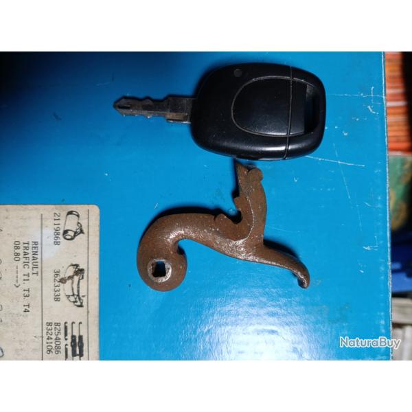 Chien de fusil ancien