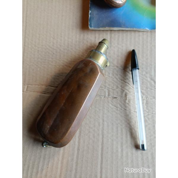 Poire a poudre cuivre laiton