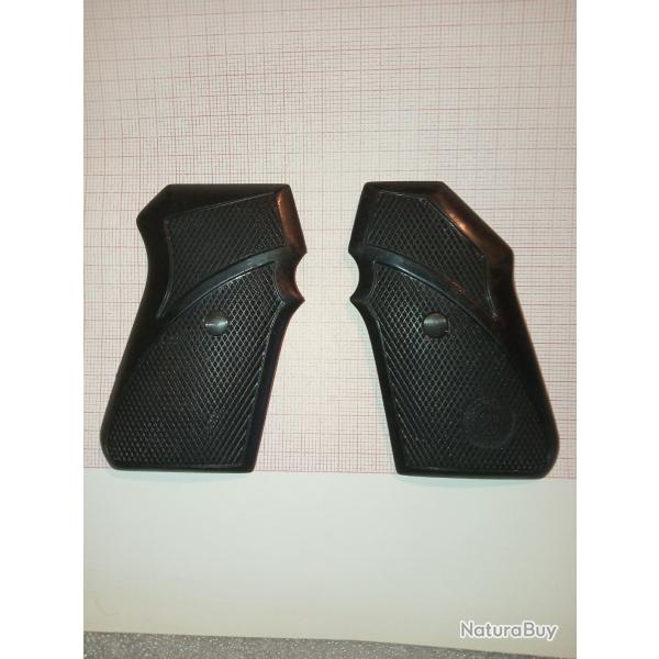 Plaquette Zastava 70