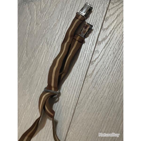 une paire de bretelles allemandes